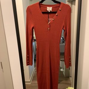 Hippie Rose Rust orange looks good on you!